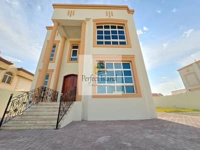 3 Bedroom Villa for Rent in Al Shamkha, Abu Dhabi - WhatsApp Image 2025-01-08 at 09.30. 49_82b22a29. jpg
