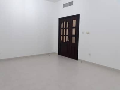 شقة في شارع الفلاح 2 غرف 60000 درهم - 4160080 شقة في شارع الفلاح 2 غرف 60000 درهم - 4160080