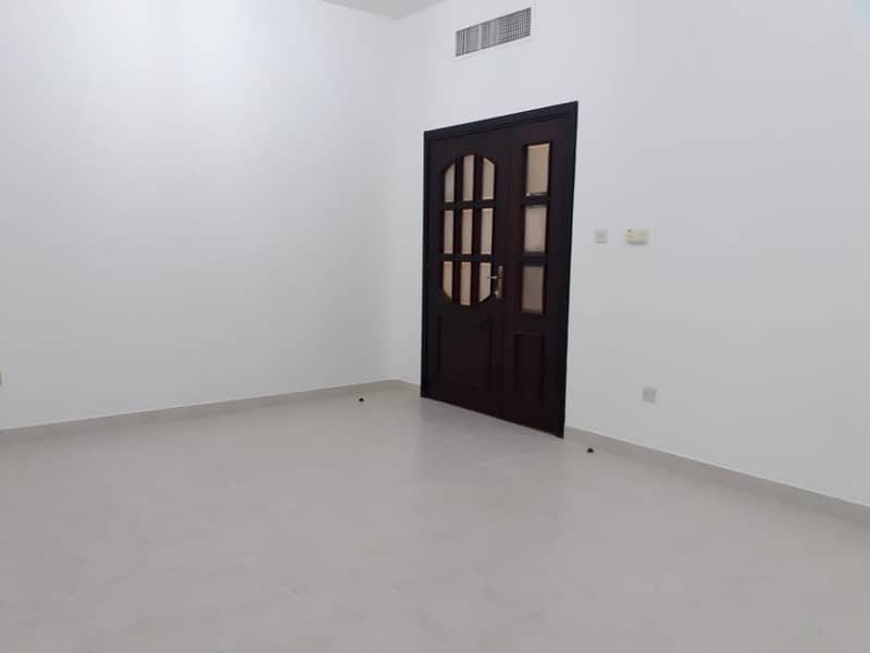 شقة في شارع الفلاح 2 غرف 60000 درهم - 4160080 شقة في شارع الفلاح 2 غرف 60000 درهم - 4160080
