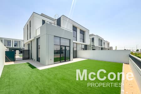 4 Bedroom Villa for Rent in Al Furjan, Dubai - Corner Plot | Single Row | On the Park | Brand New