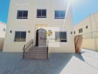 6 Bedroom Villa for Rent in Khalifa City, Abu Dhabi - WhatsApp Image 2025-04-09 at 10.24. 56_6b301056. jpg