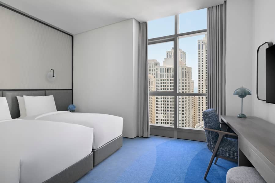 8 guest room. JPG