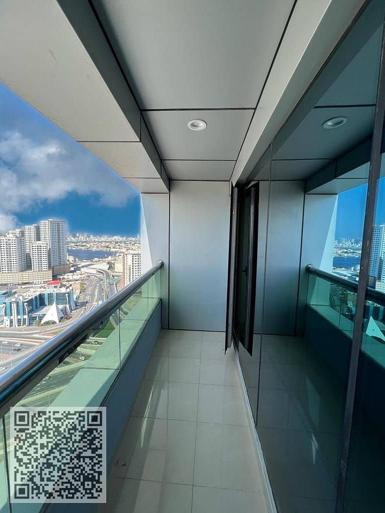 3 balcony. jpg