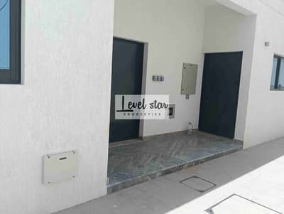 Brand New villa for rent in Al kawaneej 5 bedrooms with 