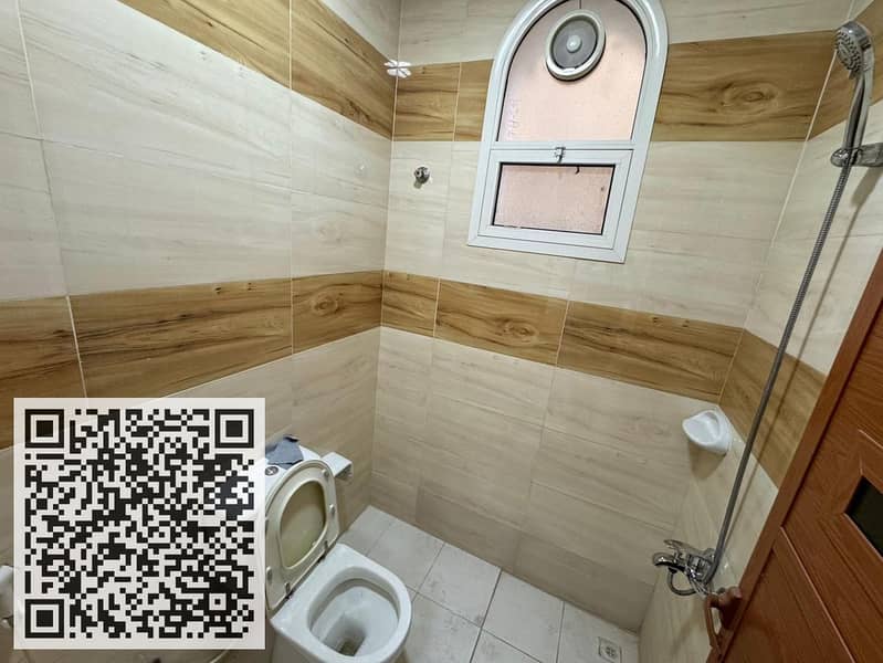 12 5fe00065-db13-429d-84c1-aa3ba622ef1e. jpg