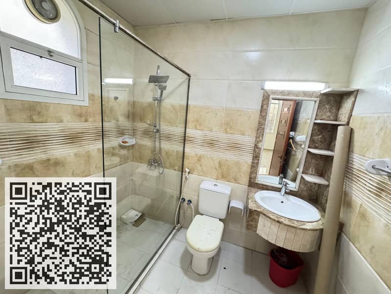 15 a6c736cc-52d8-4564-8772-baa90f823ae6. jpg