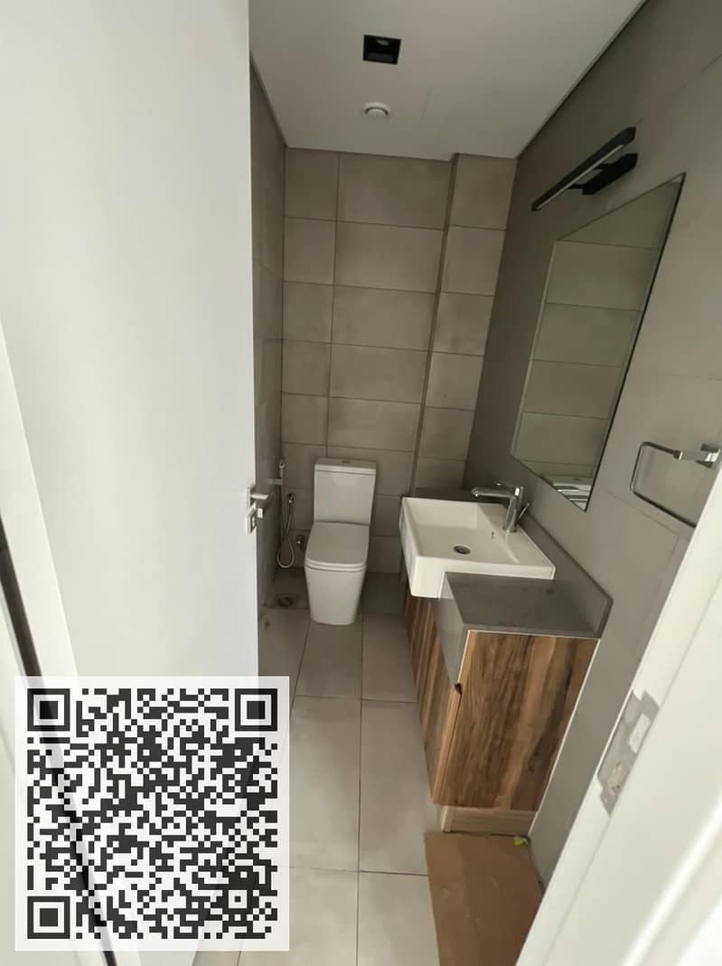 4 10cf35b4-ec3e-4db6-bb90-b200e783b854. jpg