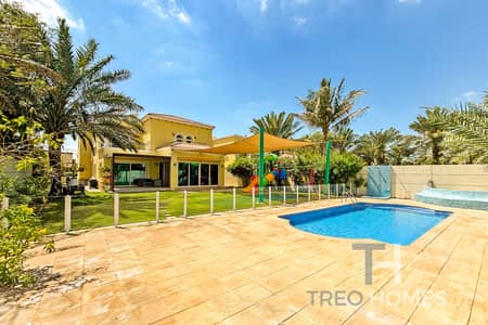 4 Bedroom Villa for Rent in Jumeirah Park, Dubai - Upgraded | Exclusive | Lake Views | Extended