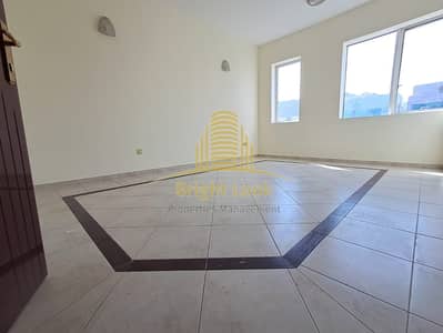 2 Bedroom Apartment for Rent in Al Falah Street, Abu Dhabi - IMG-20250415-WA0007. jpg
