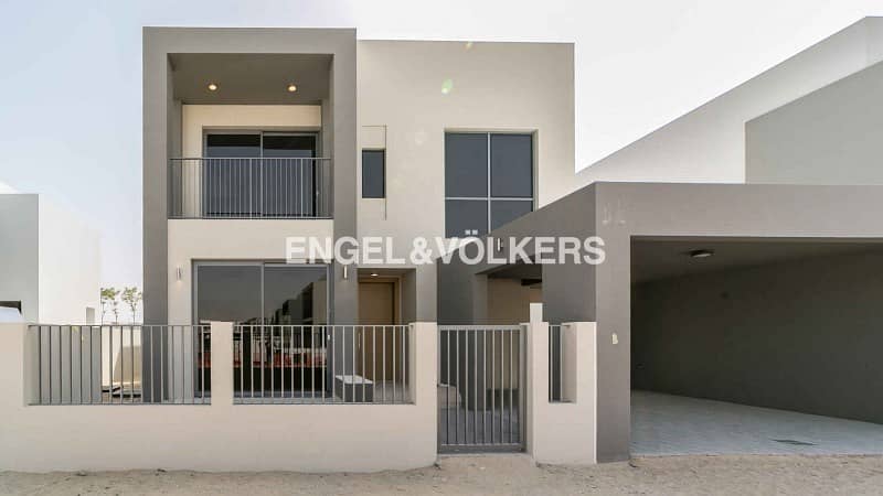 Resale Brand New Villa|Next to Park & Pool