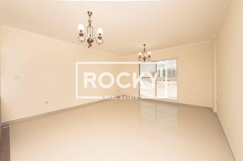 2 InternationalCity_Phase2_AlHashmi_311-STUDIO-WOB. jpg