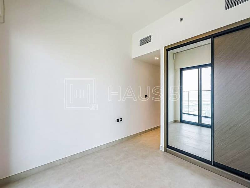 9 BinGhatti canal 1502 new listing-15. jpg
