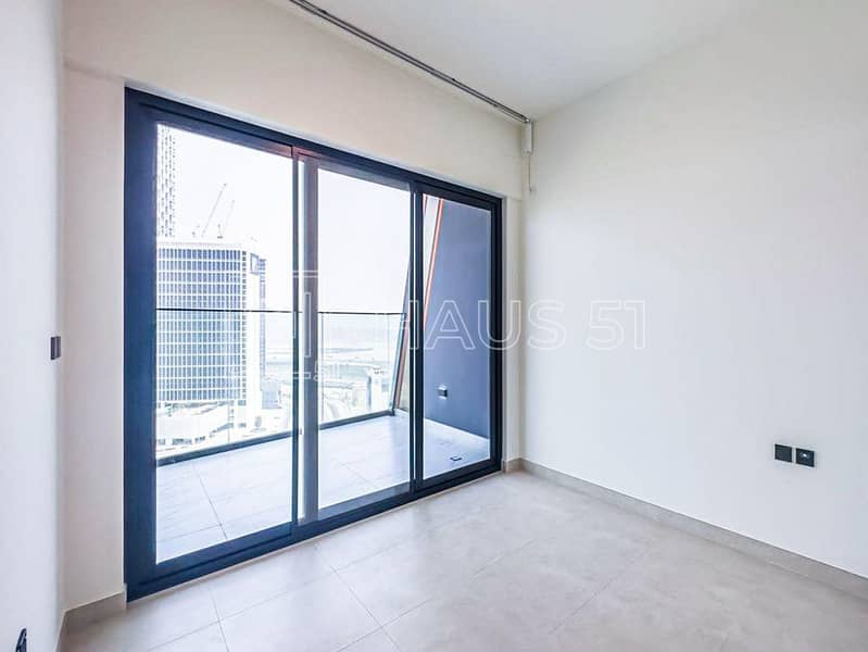 10 BinGhatti canal 1502 new listing-14. jpg
