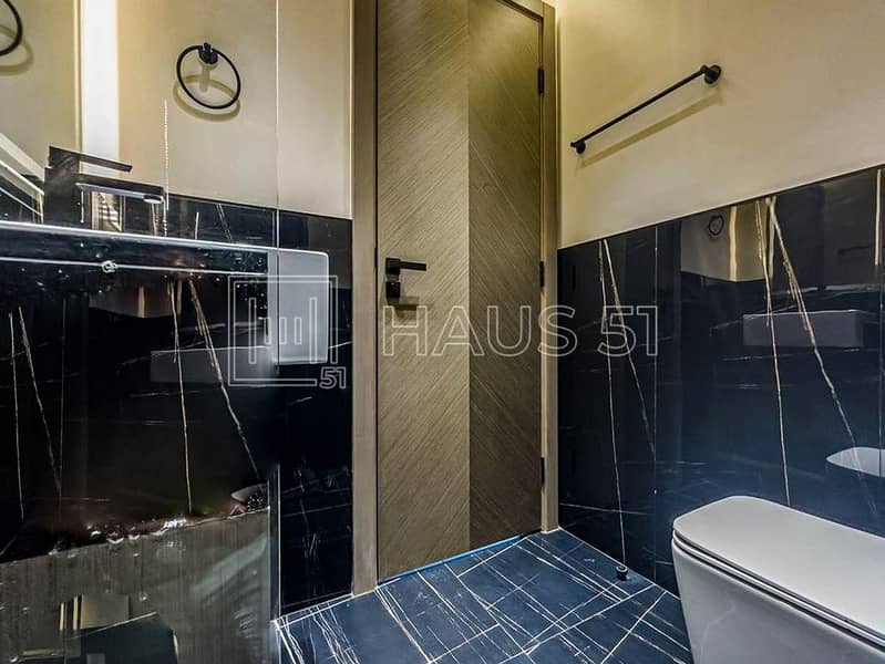 13 BinGhatti canal 1502 new listing-19. jpg