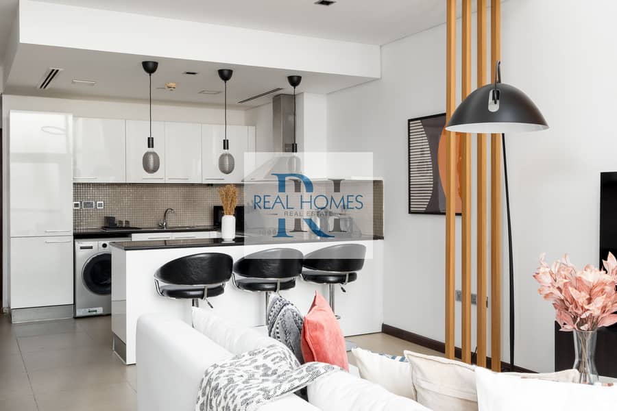 11 Kitchen 3. jpg