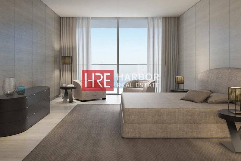 Private Beach Access | Luxurious Waterfront Living