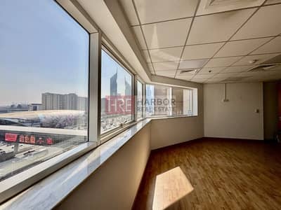 مکتب  للايجار في شارع الشيخ زايد، دبي - مکتب في فيرمونت دبي،شارع الشيخ زايد 406250 درهم - 10737022