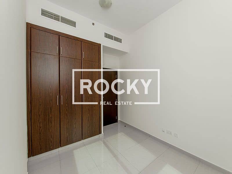 12 AlBarsha_MatarSaifBldg_208-3BR-WB-12. jpg