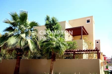 Corner 4B Townhouse for an Amazing Price Corner 4B Townhouse for an Amazing Price