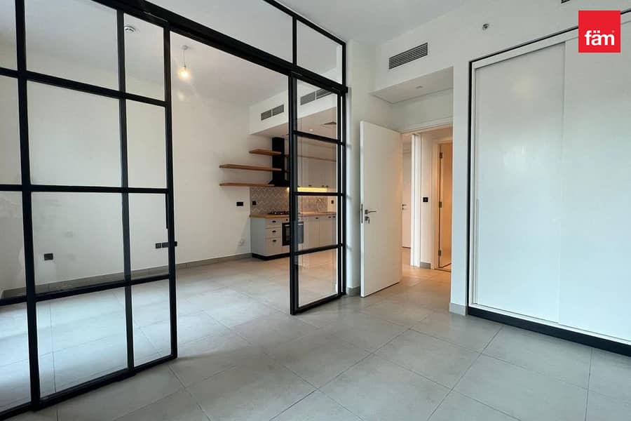 Chiller Free | Spacious | Multiple cheques Chiller Free | Spacious | Multiple cheques