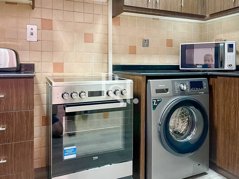 8 c4-hydra-avenue-city-of-lights-al-reem-island-abu-dhabi-kitchen (1). JPG