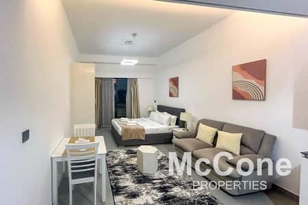 Studio for Rent in Jumeirah Village Circle (JVC), Dubai - Spacious Layout | Furnished | Pool view