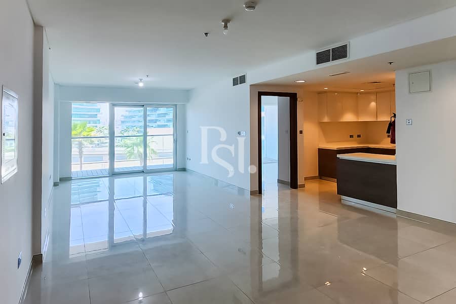 2 al-hadeel-al-raha-beach-abu-dhabi-living-areajpg (1). jpg