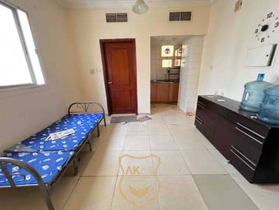 Hotel offer spacious Studio apartment separate kitchen NO Deposit !!
