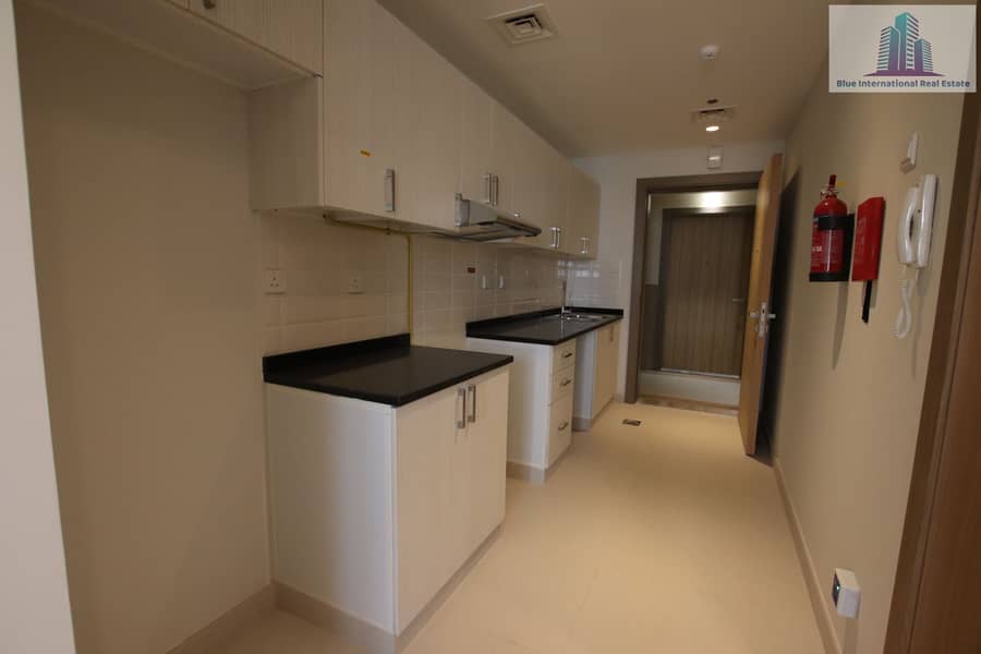 3 Studio Al Waleed Building IC8. JPG