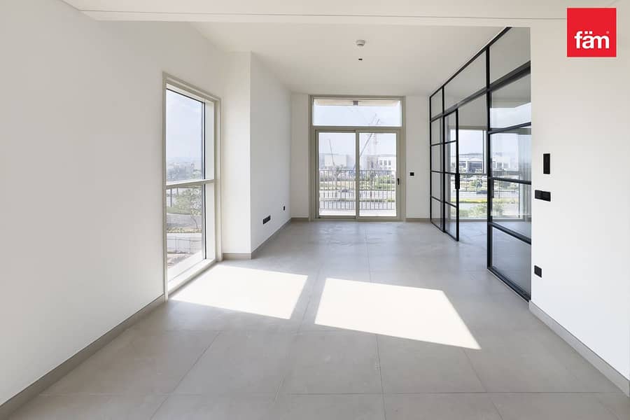 Vacant | Corner Unit | Emaar | Mall View Vacant | Corner Unit | Emaar | Mall View