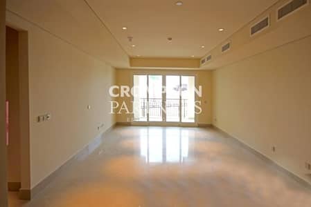 Stunning One Bedroom with Great Finishes Stunning One Bedroom with Great Finishes