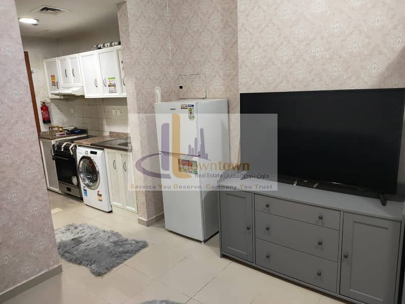 14 bd4d8637-255e-457f-8307-161067330c46. jpg