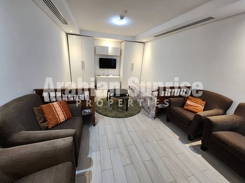 6 Hydra-Avenue-Towers-4Br-TH-C6-B6-sitting-Modified-6BR. jpg