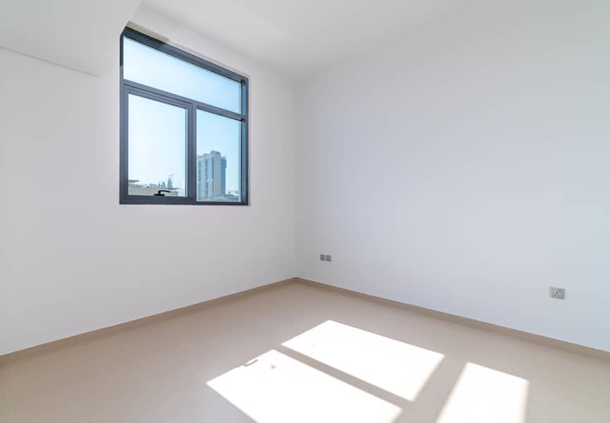 6 606 - 3 BR-21. jpg