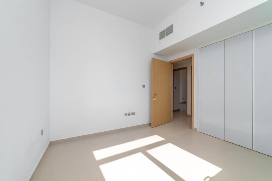 10 606 - 3 BR-23. jpg