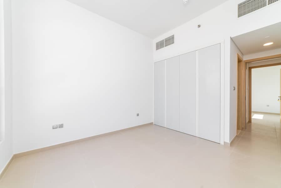 12 606 - 3 BR-27. jpg