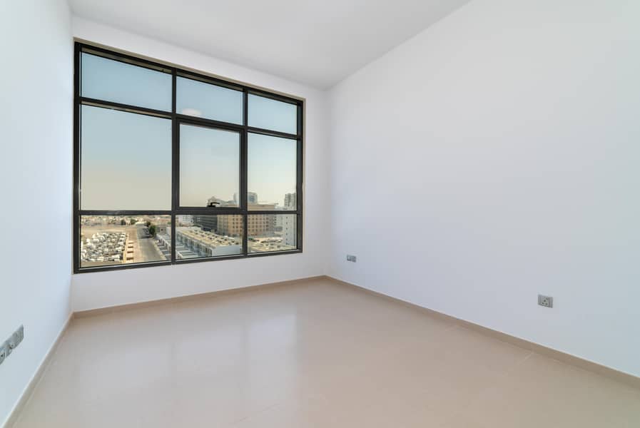13 606 - 3 BR-24. jpg