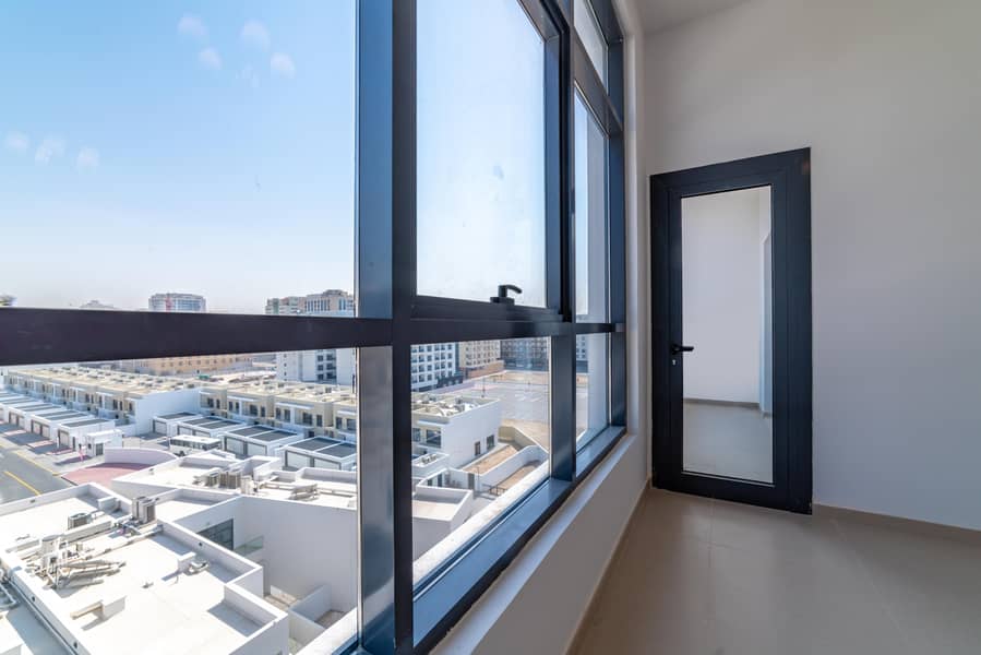 22 606 - 3 BR-12. jpg