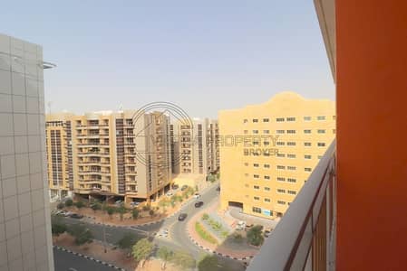 Established Community Extra Large 1BR Established Community Extra Large 1BR