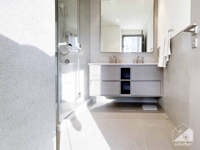 18 Grande Signature Residence 610 - 5. jpg