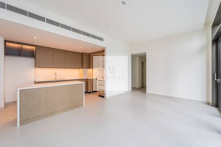 3 Bedroom Flat for Rent in Downtown Dubai, Dubai - Urgent Rent | Brand New | Burj View | Unfurnished
