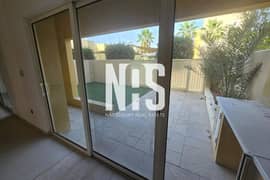 Elegant 5BR + Maid Room Villa /Private Garden
