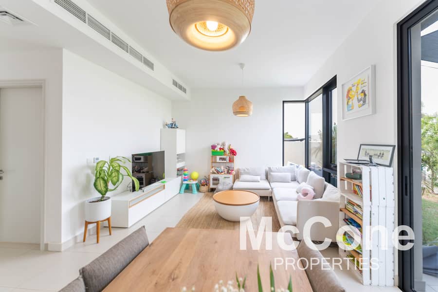位于迪拜山庄,枫叶社区,枫叶2号公寓 4 卧室的别墅 310000 AED - 11362697 位于迪拜山庄,枫叶社区,枫叶2号公寓 4 卧室的别墅 310000 AED - 11362697