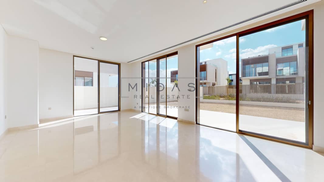 4 MIDAS-REAL-ESTATE-PALM-HILLS-DUBAI-HILLS-ESTATE-01212025_122117. jpg