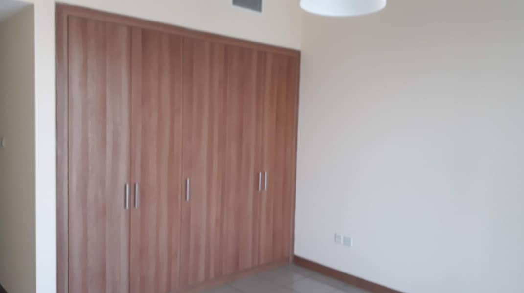 High Floor 2 Bedroom Direct from Owner High Floor 2 Bedroom Direct from Owner