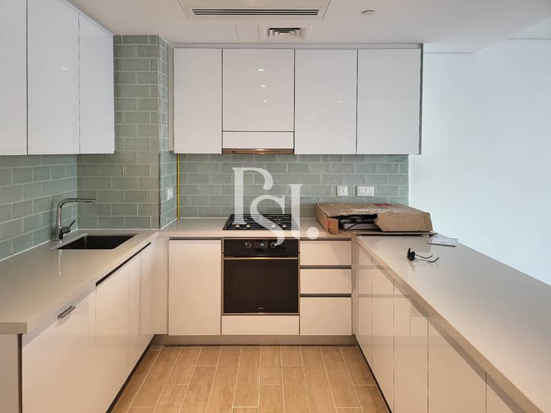 5 mayan-4-yas-island-abu-dhabi-kitchen. JPG