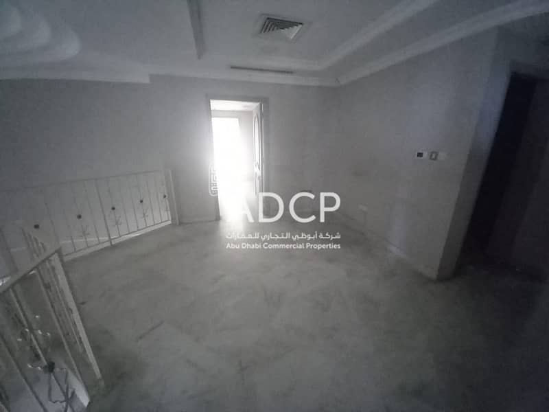 10 B-385-122 upper floor (2). jpg