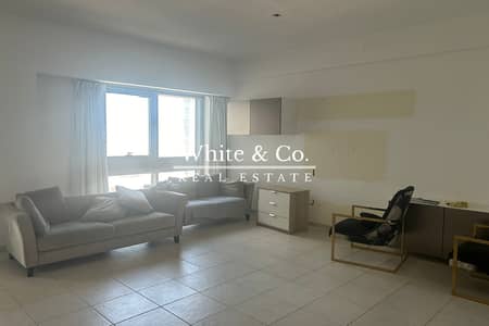 2 Bedroom Apartment for Sale in Business Bay, Dubai - High Floor | City View | Investors Deal