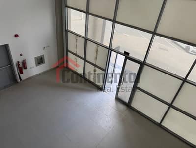 Showroom for Rent in Industrial Area, Sharjah - WhatsApp Image 2025-04-15 at 2.42. 26 PM. jpeg