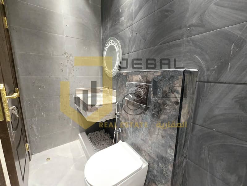 8 صورة واتساب بتاريخ 1446-10-15 في 12.01. 51_4c93599c. jpg